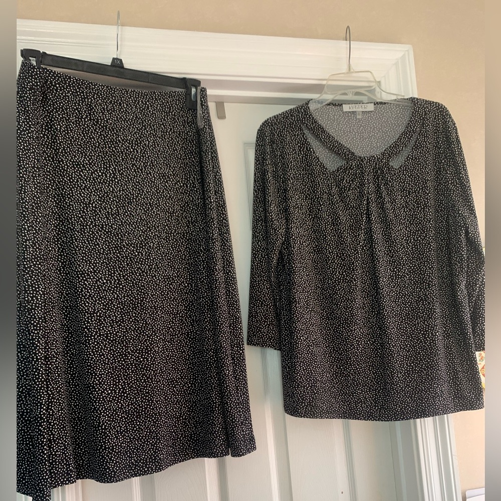 Kasper Black and White Patterned Midi Skirt